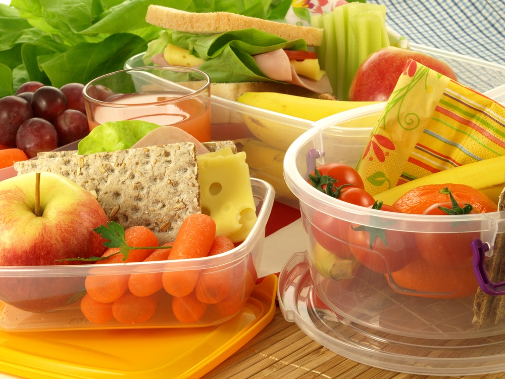 Prepared lunch consisting of various ingredients.jpeg